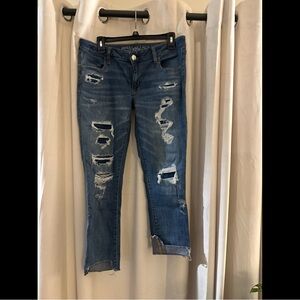 American Eagle Distressed Blue Jeans